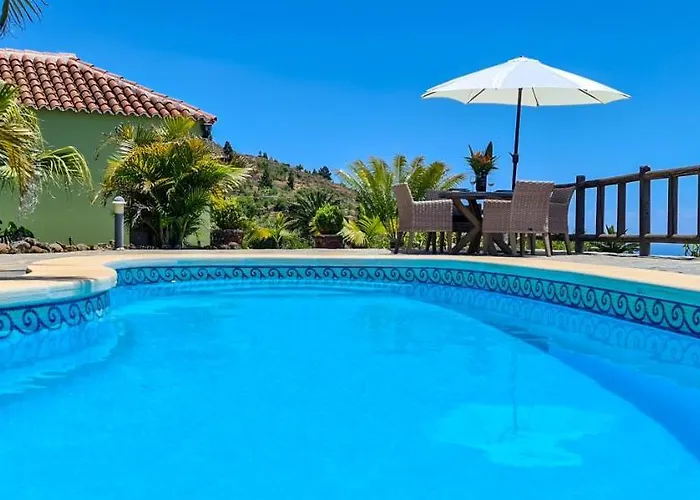 Country house Arriba *